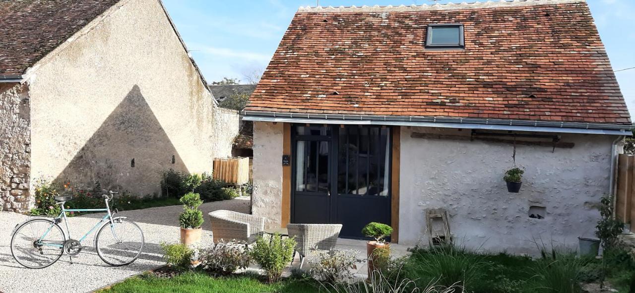 Le Clos Mace - Maison D'Hotes Proche Blois Chambord Saint-Denis-sur-Loire Exterior photo